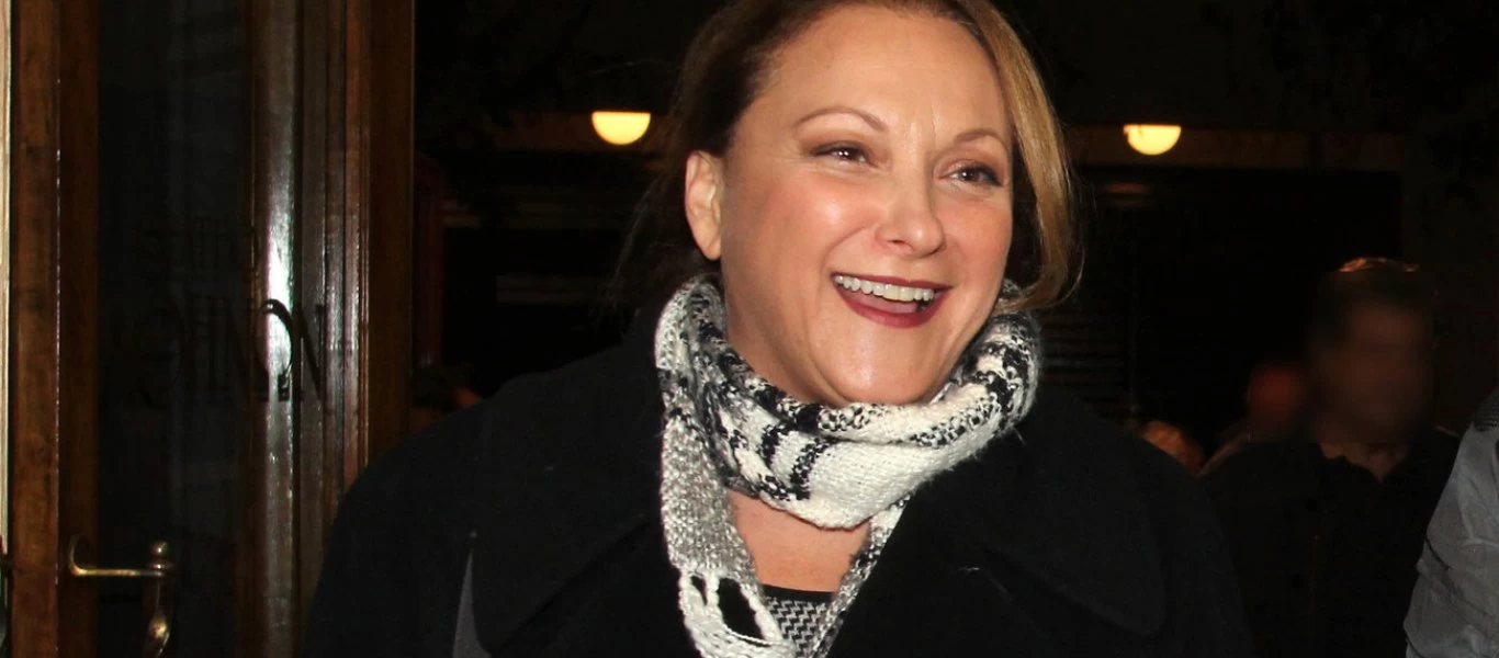 Η αποκάλυψη της Ρένιας Λουιζίδου για την αμοιβή της από το «Καφέ της Χαράς» - «Δεν ζήτησα ποτέ τα διπλά λεφτά γιατί...»